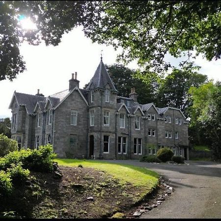 ホテル Wellwood Manor ピトロクリー エクステリア 写真