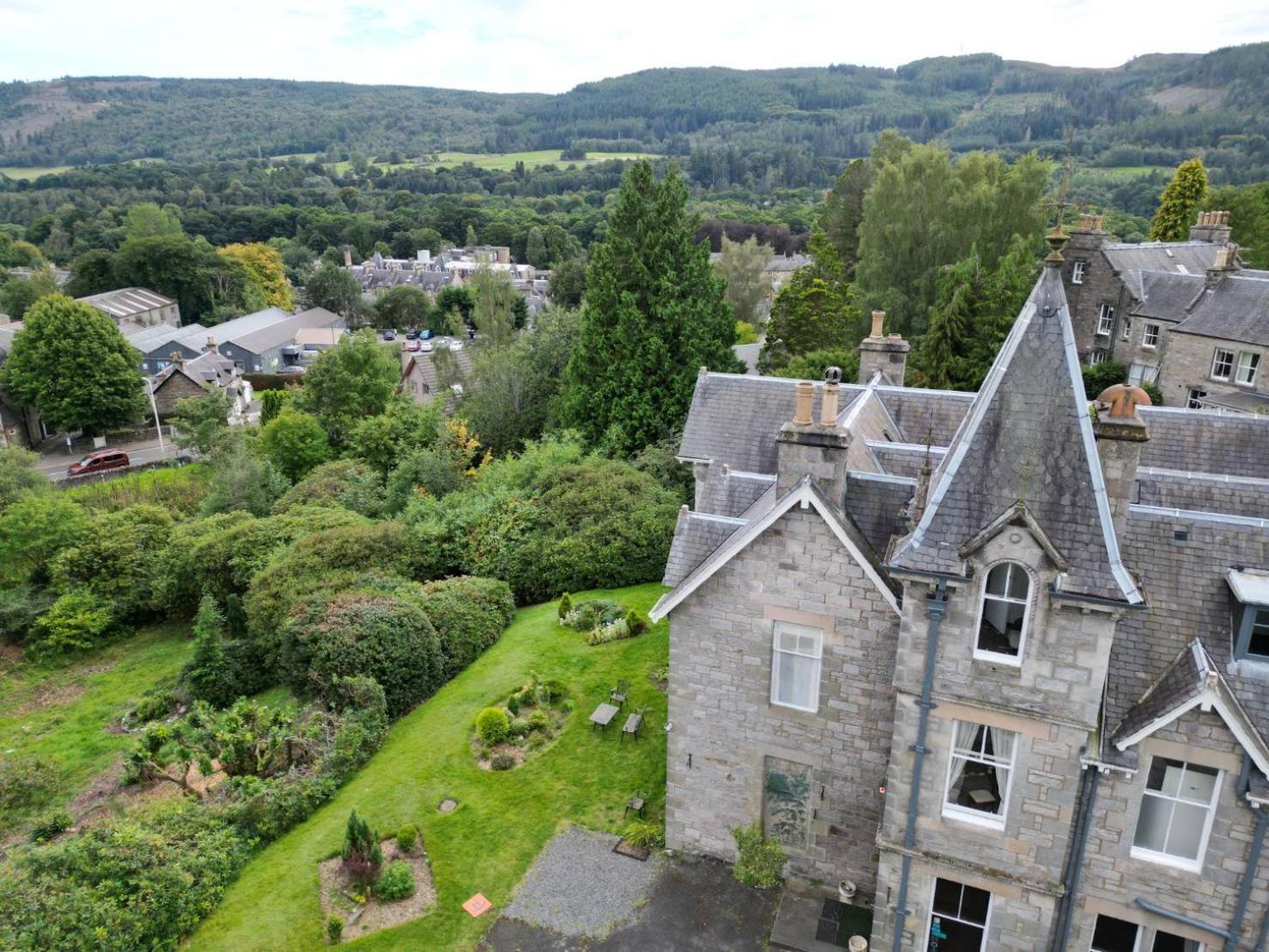 ホテル Wellwood Manor ピトロクリー エクステリア 写真